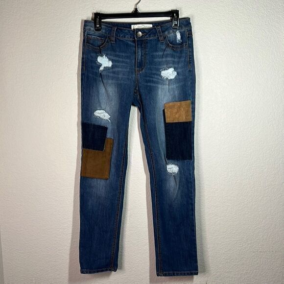 Cato Denim Blue Patchwork Distressed Straight Leg Jeans Women's‎ Size 6 - Picture 1 of 8